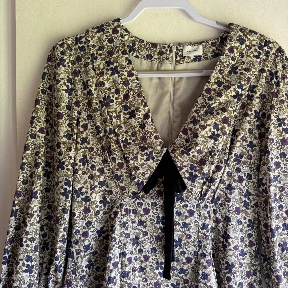 Aureum Floral Cotton V-Neck Mini Dress with Velvet Bow Purple Tan AD1744 Small - Picture 2 of 9